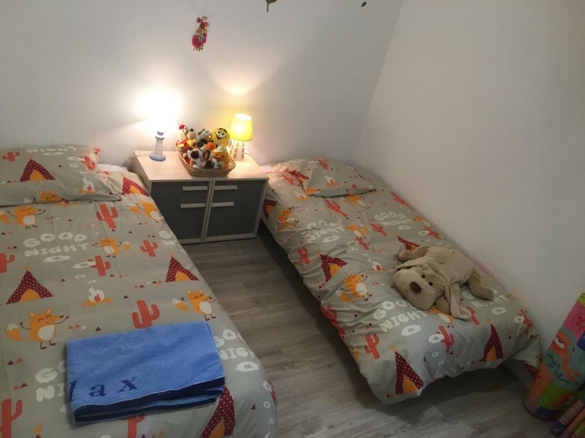 Gite De Marie Burlats Esterno foto